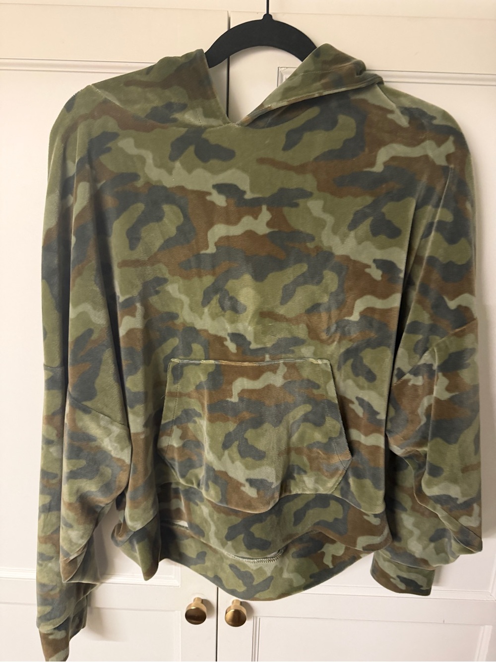 American eagle Camo Print Velour Hoodie Size M